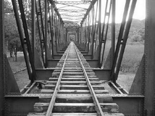 Tren_puente_ferroviario