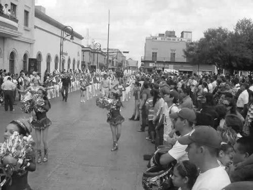 DESFILE_Matamoros_20_nov(1)[1]