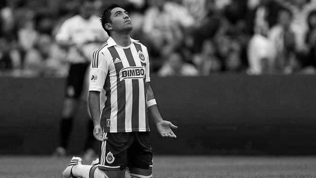 SOCCER/FUTBOLLIGA MX APERTURA 2012JORNADA 16: QUERETARO VS CHIVASAction photo of Marco Fabian of Chivas, during week 16 game of the Apertura 2012 of the Liga MX./Foto de accion de Marco Fabian de Chivas, durante juego de semana 16 del torneo de Apertura 2012 de la Liga Mx. 03 November 2012. MEXSPORT/ISAAC ORTIZ