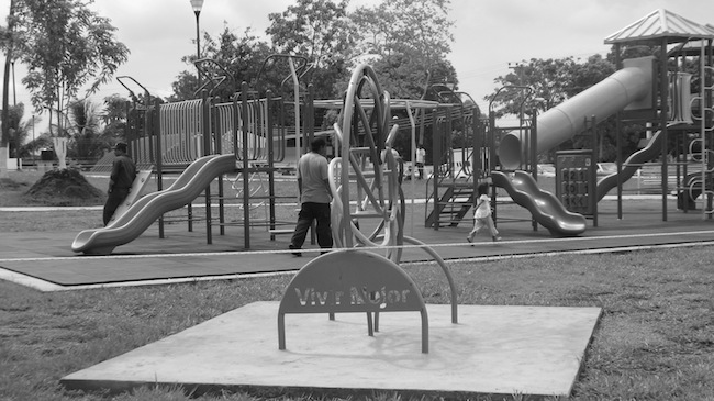 rehabiltado-parque-infantil