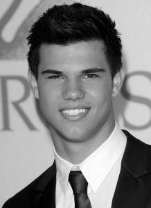 Copie-de-Taylor-Lautner150609-180046_XL