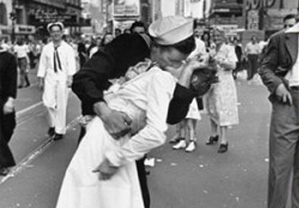 El-Beso-de-Nueva-York-1945