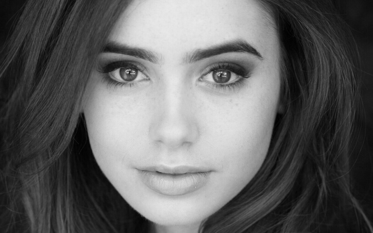Lily-Collins