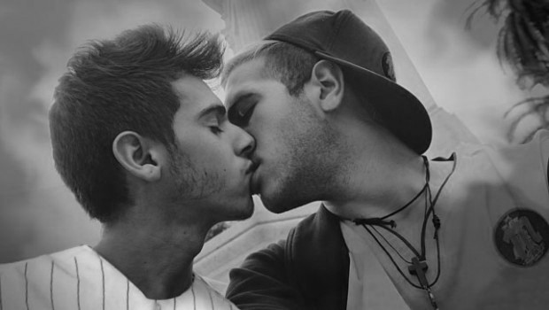 beso gay