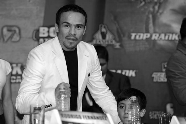 xjuan-manuel-marquez.jpg.pagespeed.ic.oco5PTk3Vb