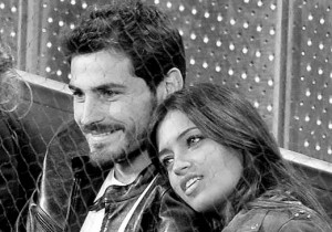 IKER CASILLAS Y SARA CARBONERO